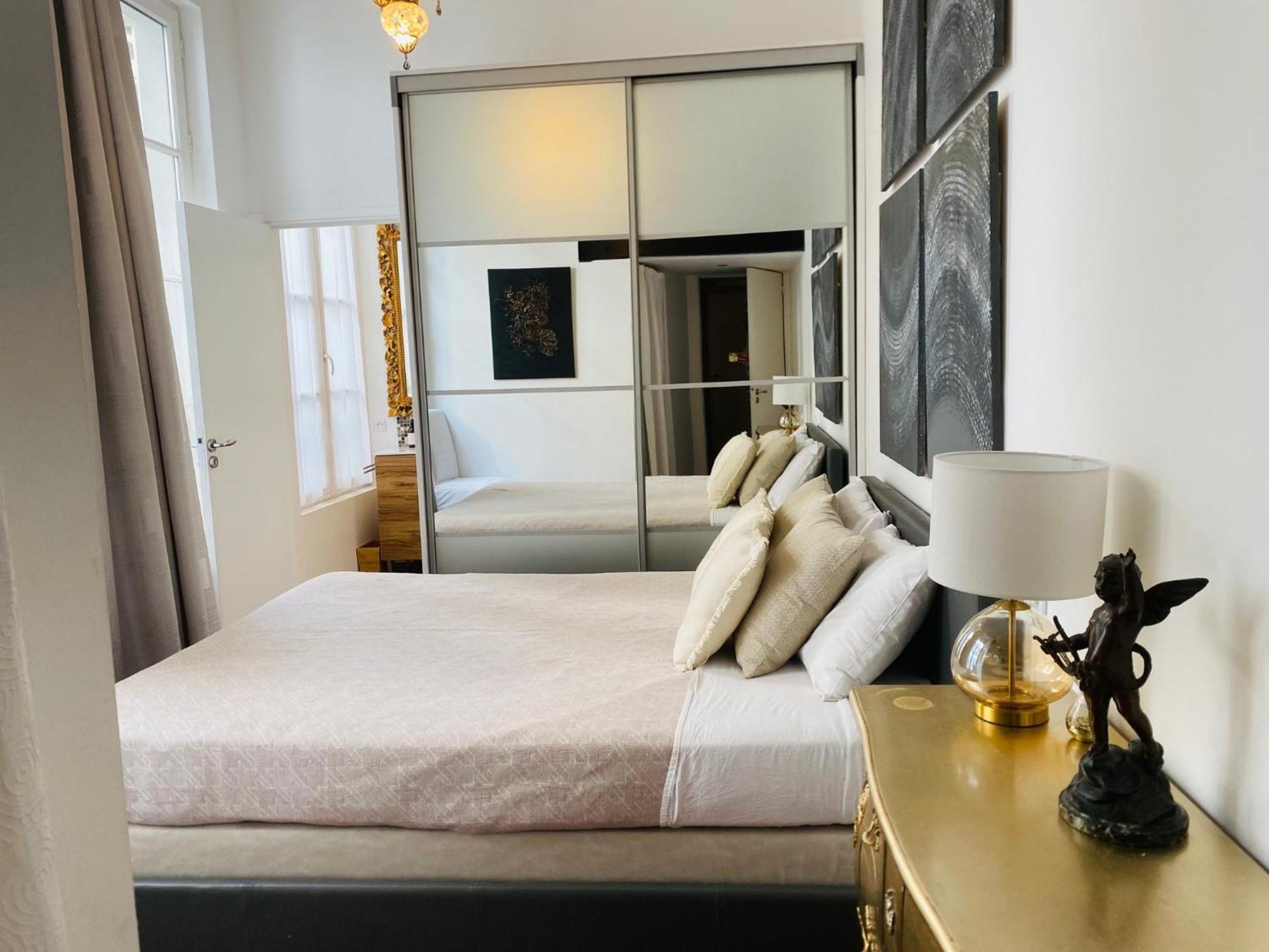 Romantic Apartment Near Le Marais Paris Exterior foto